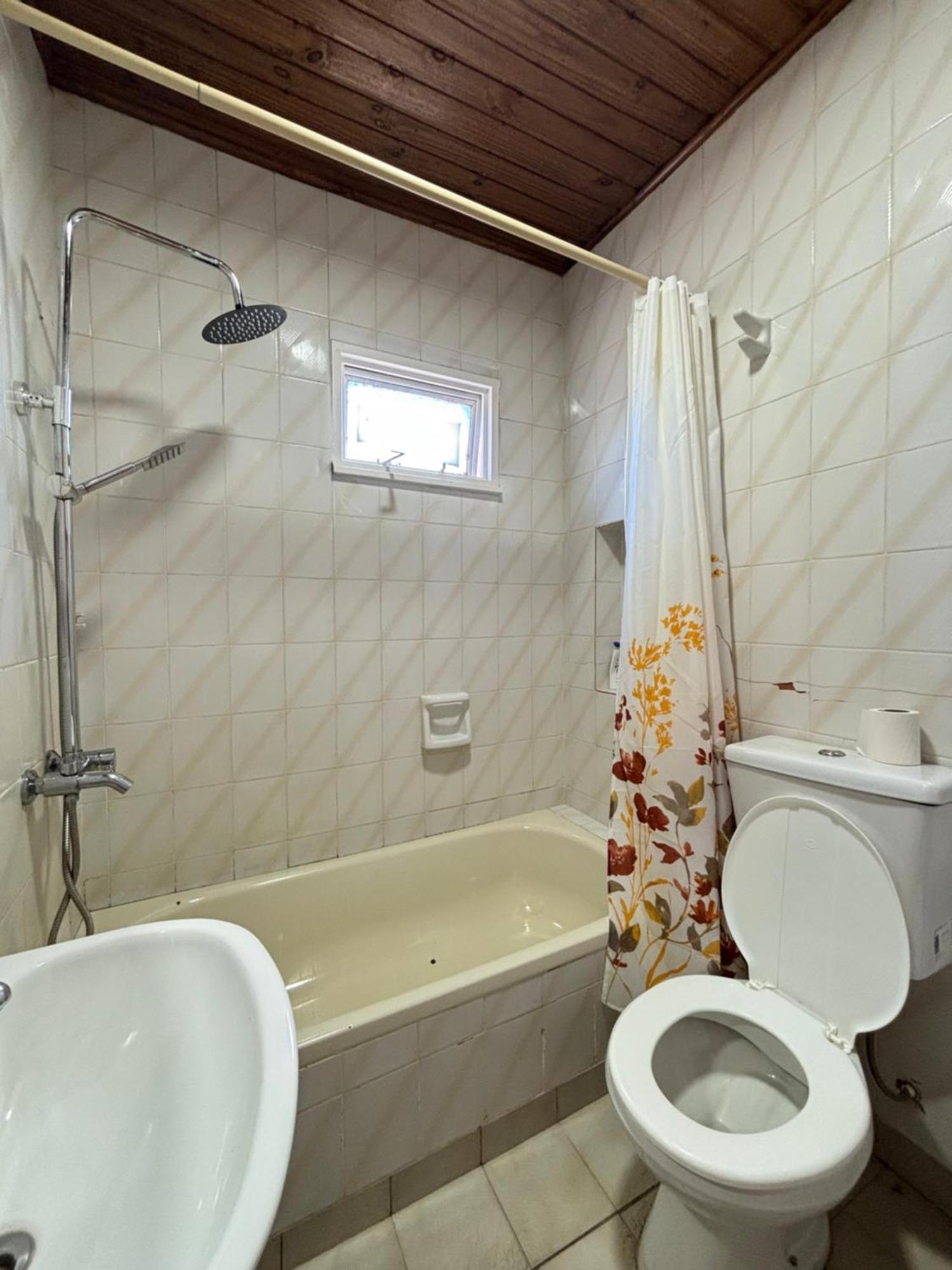 Hostal Leolei El Calafate Eksteriør bilde